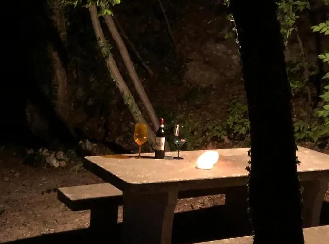 Le Corone - Nel Bosco